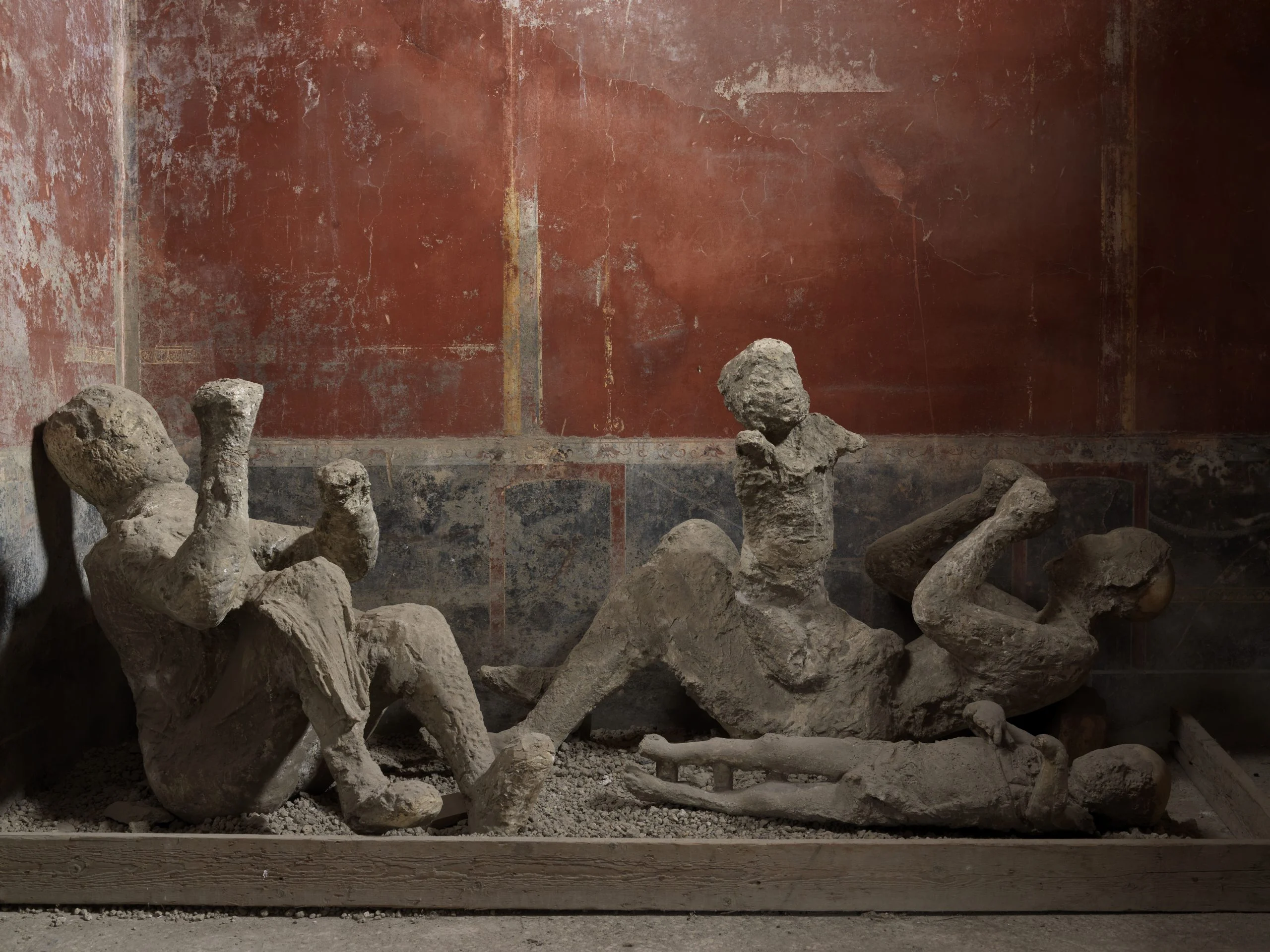House-of-the-Golden-Bracelet-Pompeii-scaled.jpg