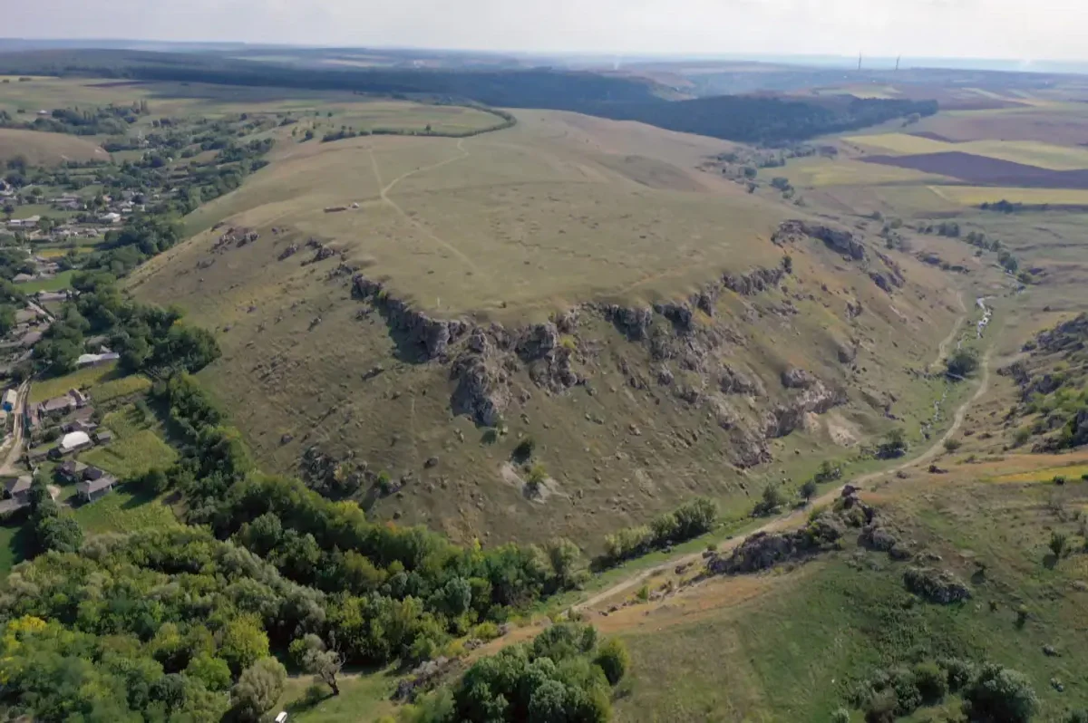 Trypillia-Settlement-in-Moldova.jpg
