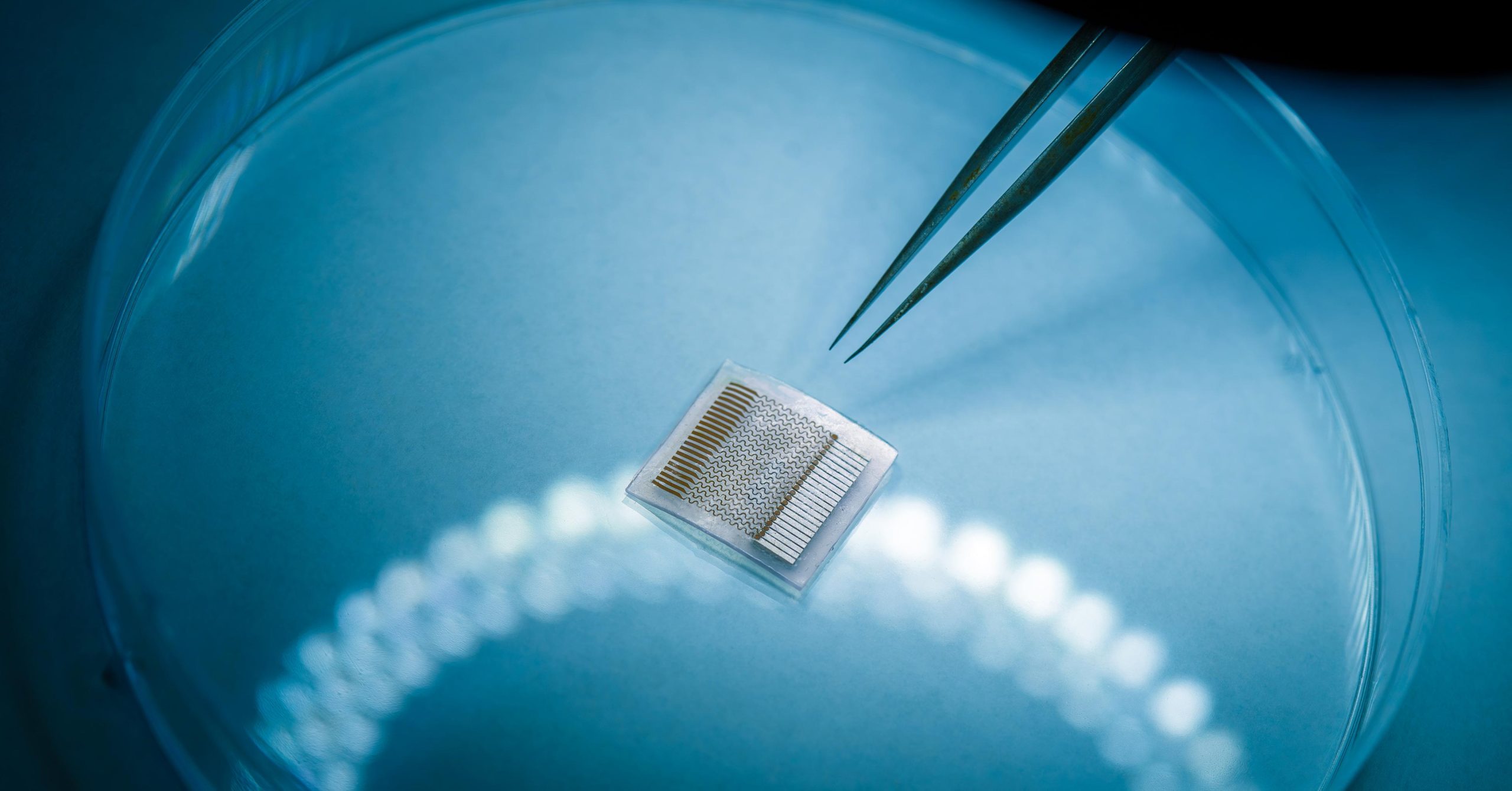 Wearable-Ultrasound-Patch-for-Monitoring-Blood-Pressure-scaled.jpg