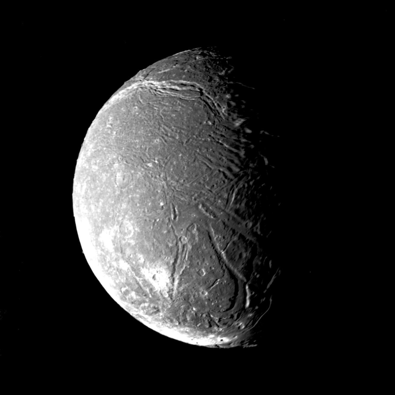 Uranus-Moon-Ariel.jpg