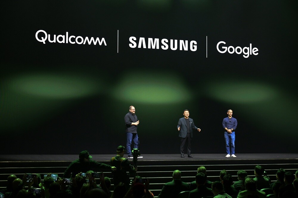 1725626087_samsung-xr.jpg