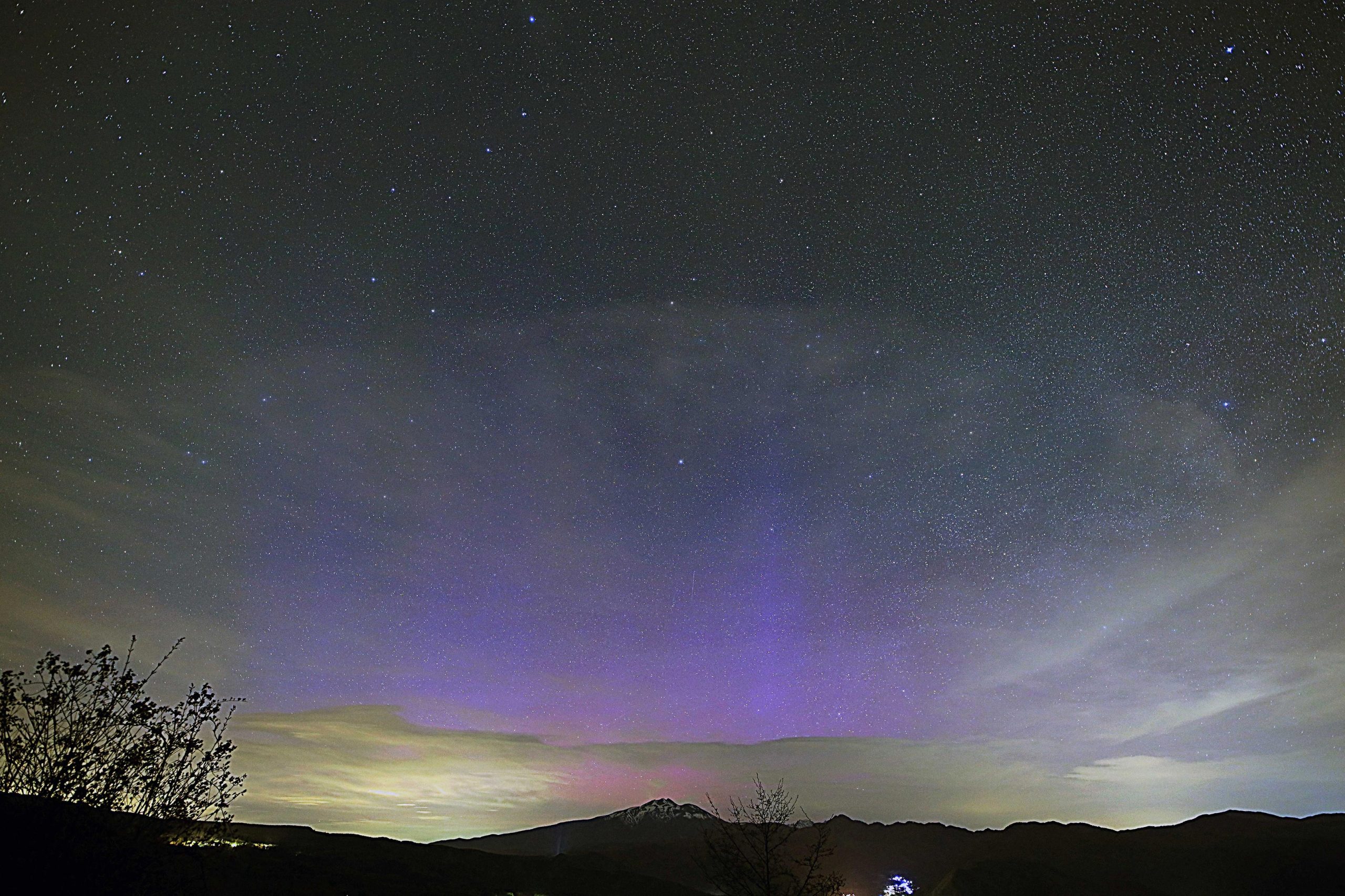 Blue-Dominant-Aurora-scaled.jpg