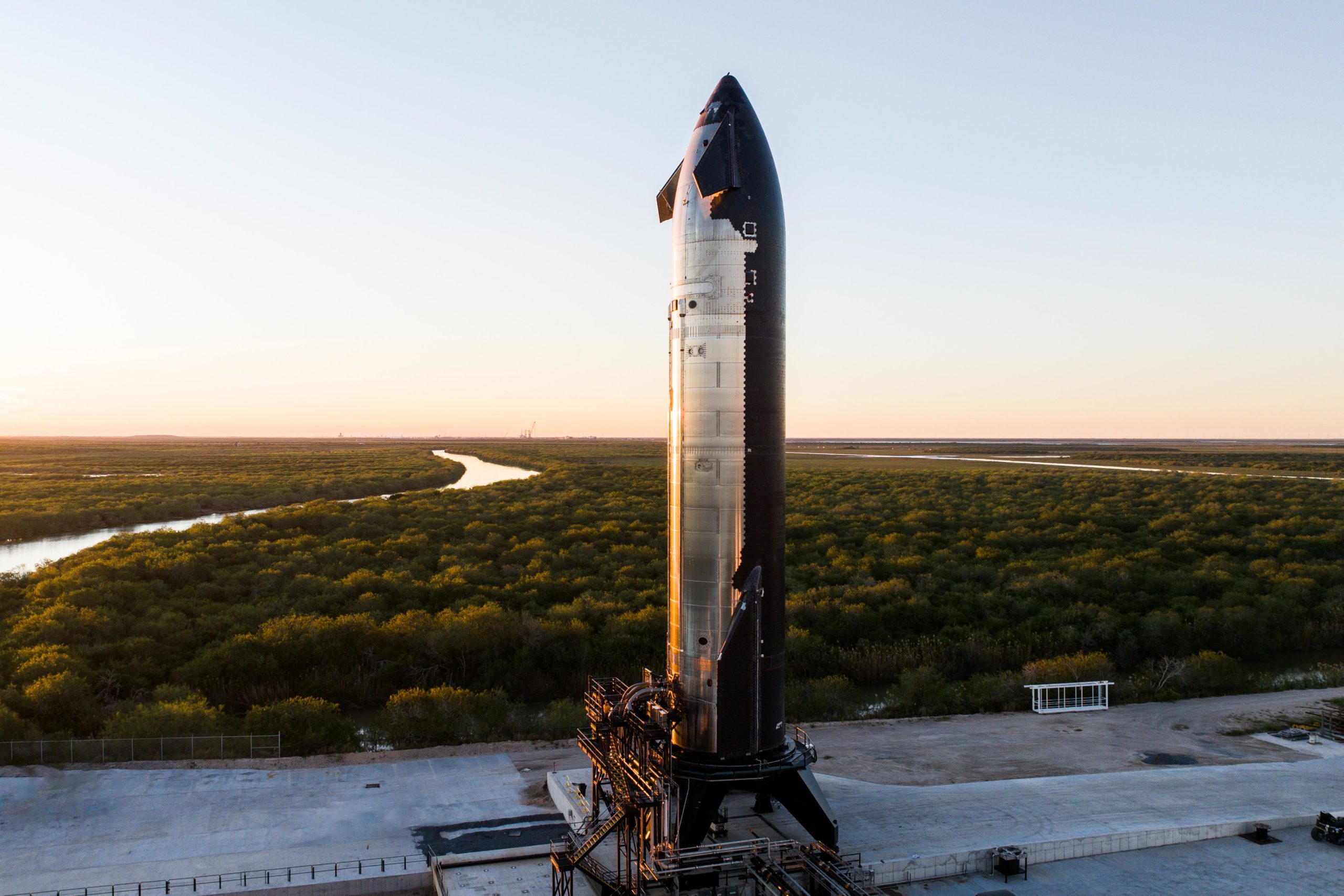 SPACEX-STARSHIP-FLIGHT-7-4-scaled.jpeg