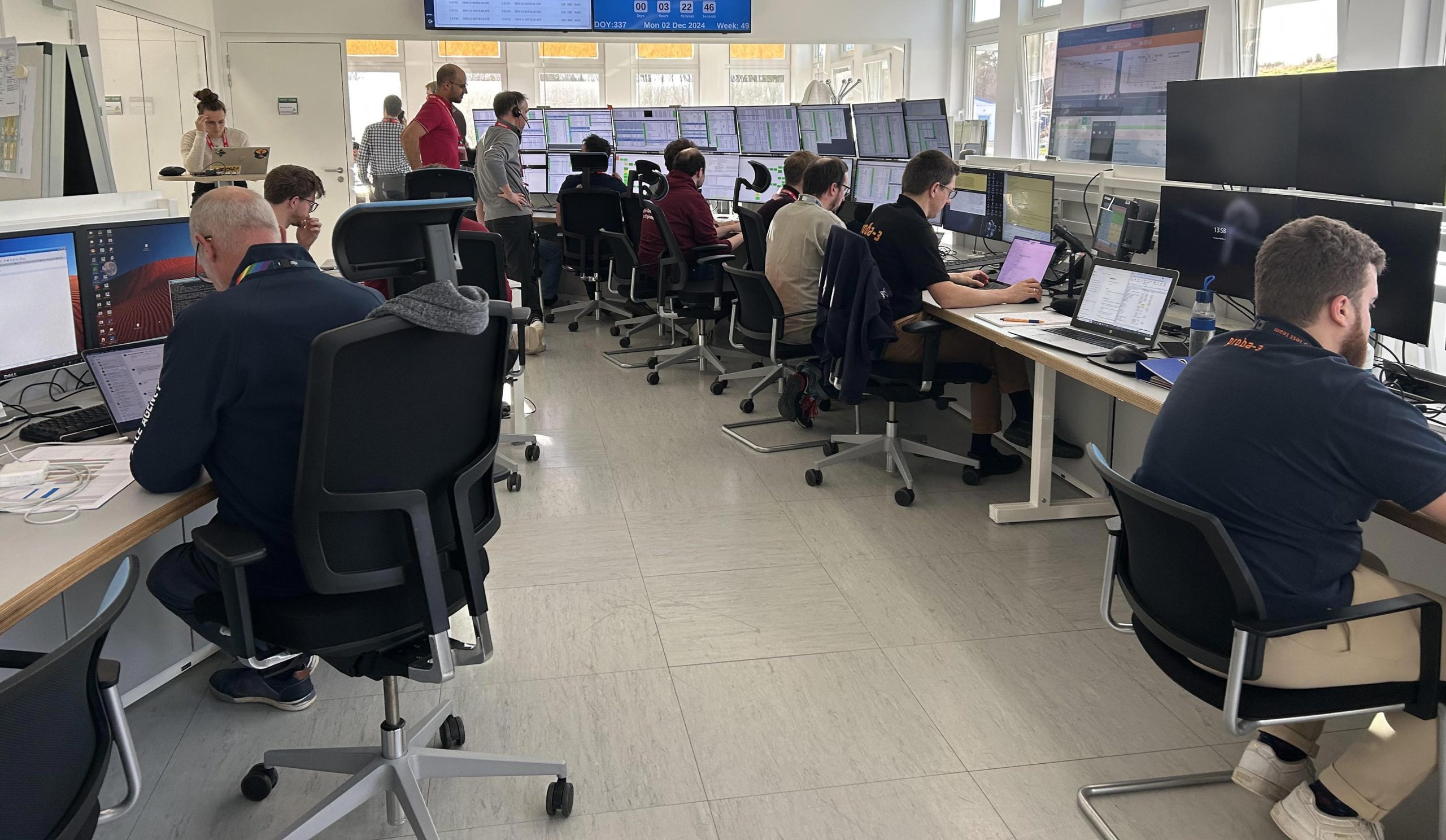 Proba-3-Mission-Control-at-ESEC-scaled.jpg