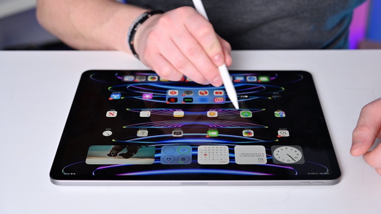 62053-128536-53415-107228-M2-iPad-Pro-Hover-xl-xl.jpg
