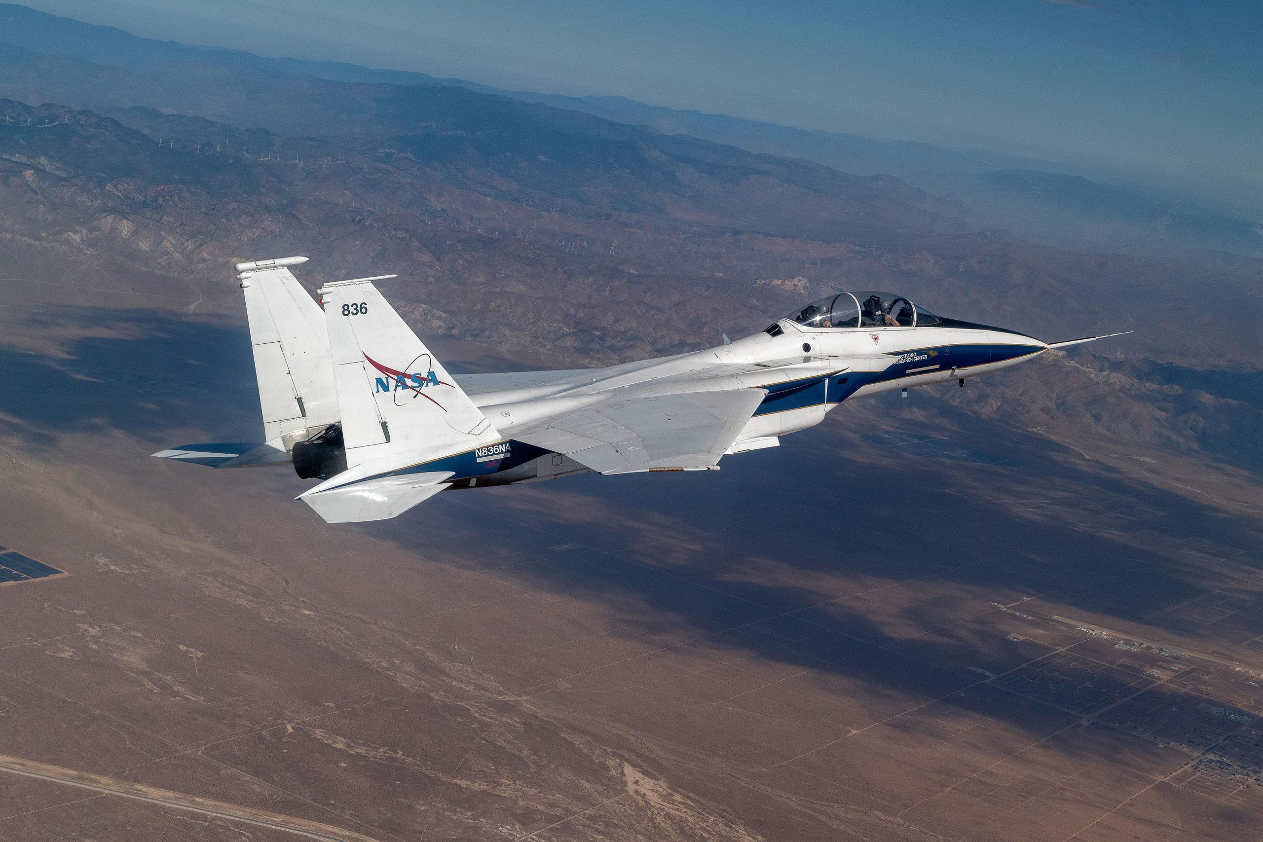 NASA-F-15B-Aeronautics-Research-Test-Bed-Performs-Calibration-Flight-scaled.jpg