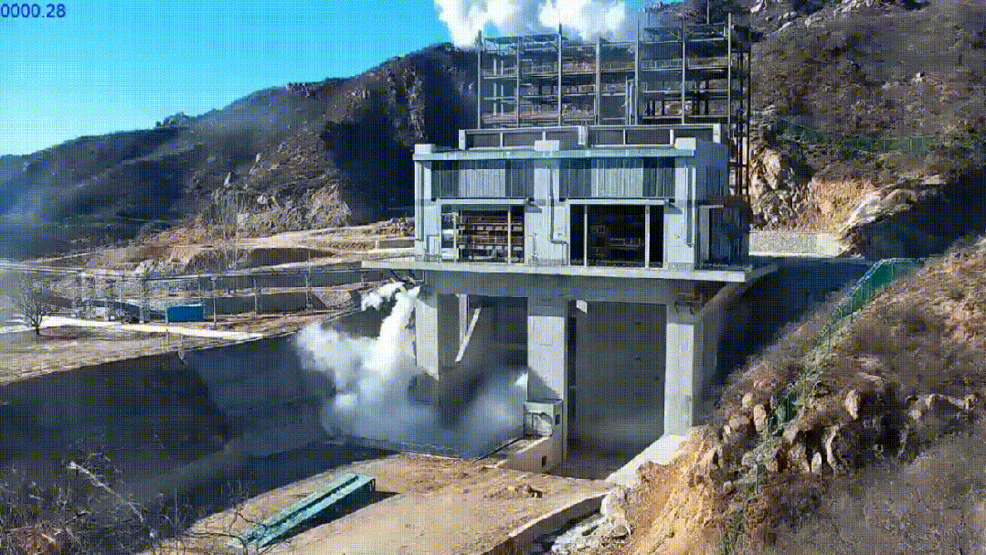 5415e90b40b6442fb30eb648ec53a813.gif