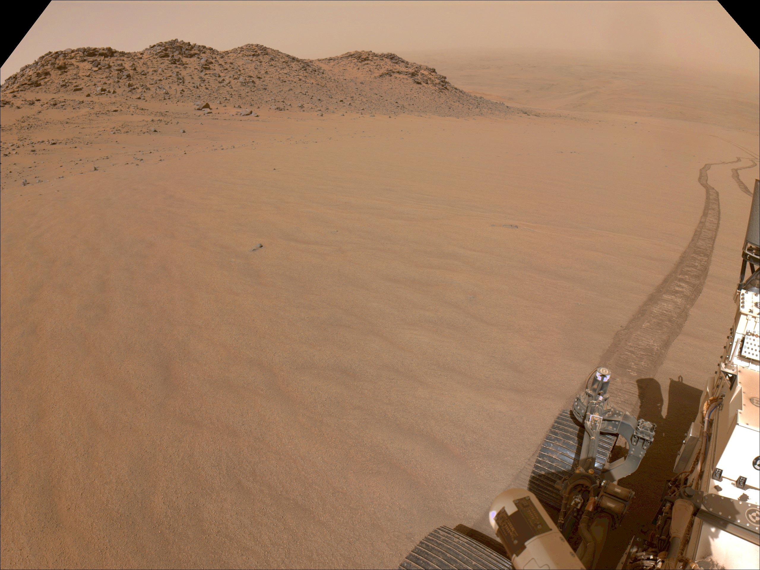 NASA-Perseverance-Mars-Rover-Slippery-Terrain.jpg