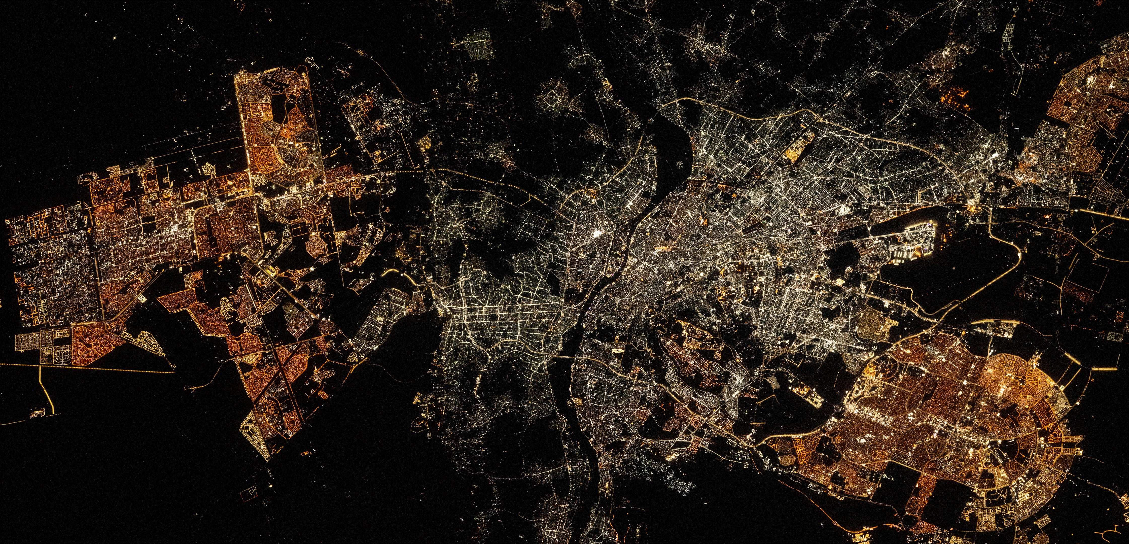Cairo-Egypt-Nighttime-Photo-From-Space-Station.jpg