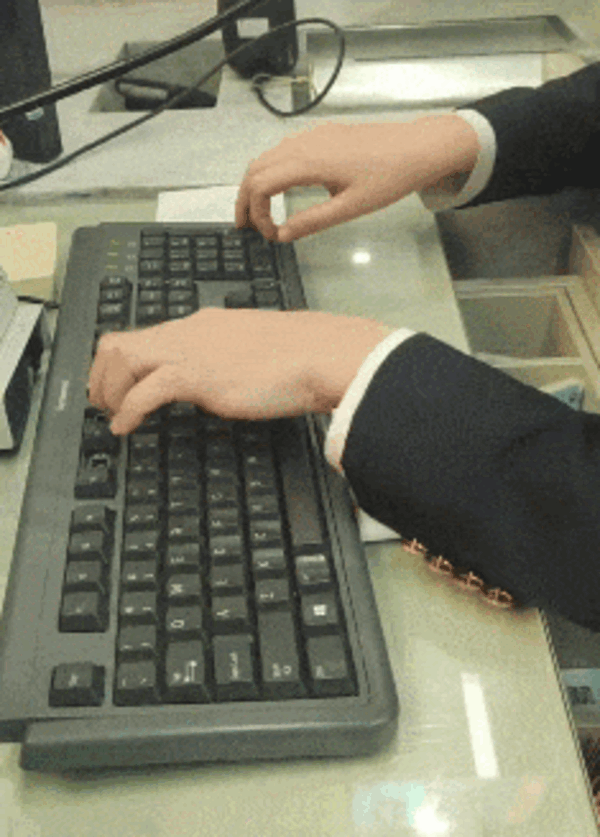 a3f7a5692b114142a9203229e4d2da0b.gif