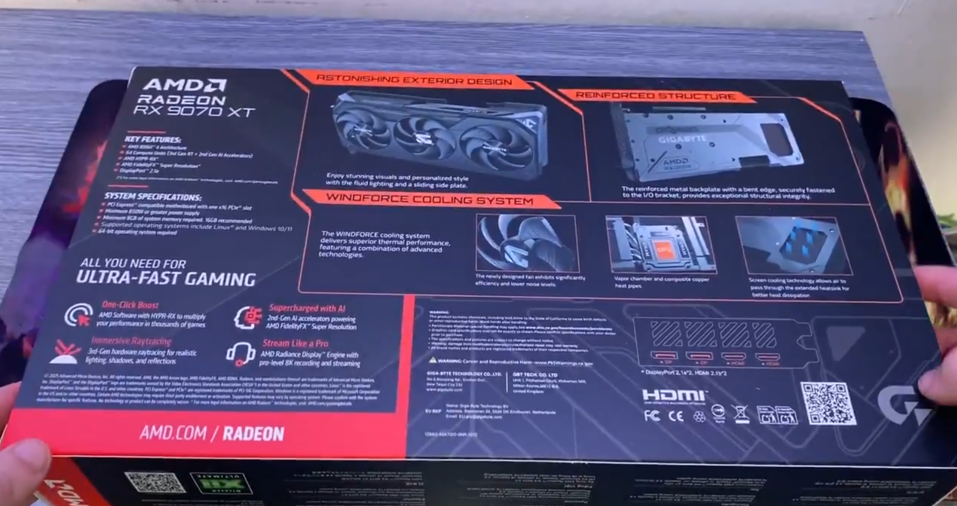 Gigabyte-RX-9070-XT-Gaming-OC-box-back.png