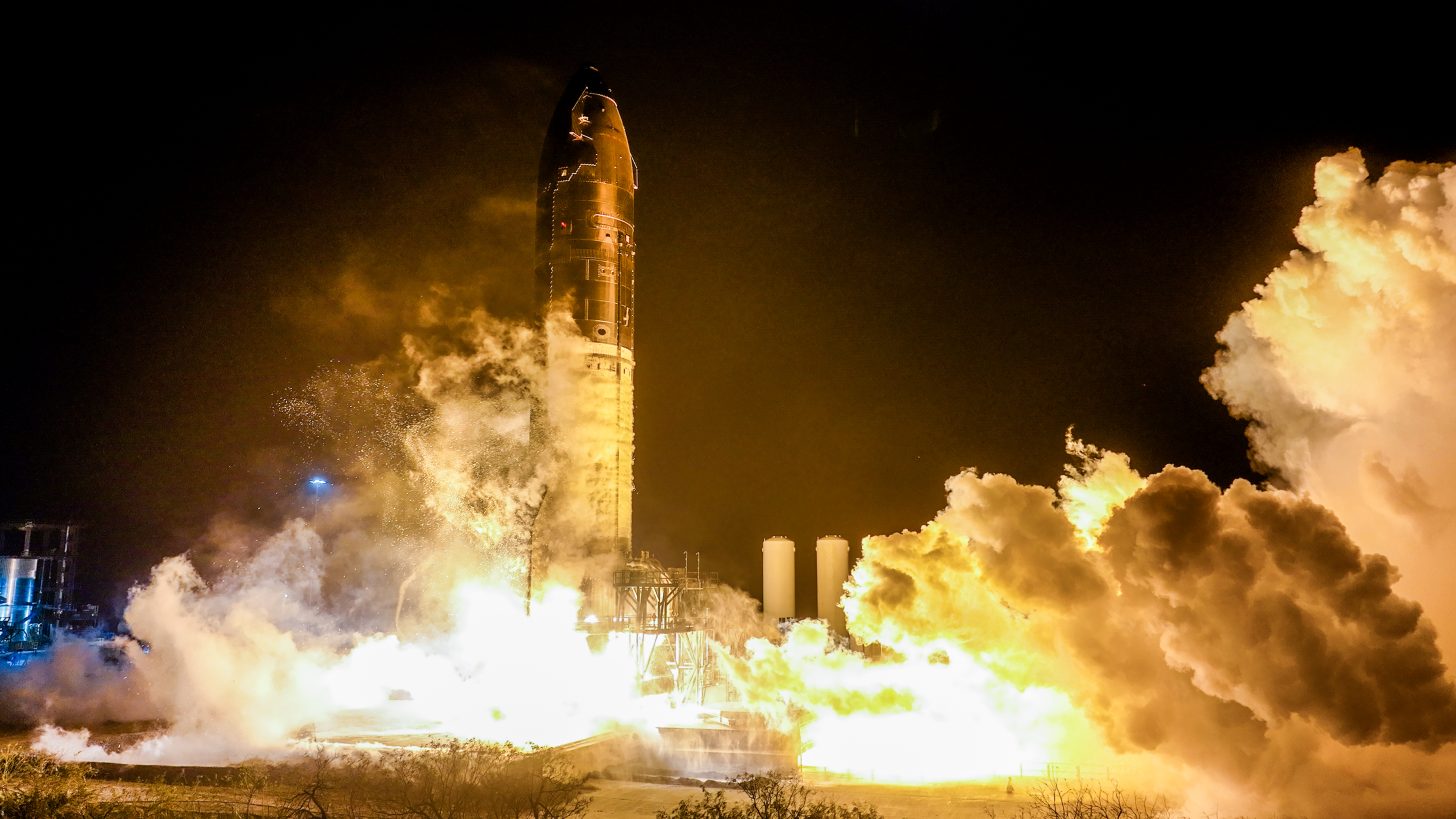 STARSHIP-STATIC-FIRE-1-1456x819.jpeg