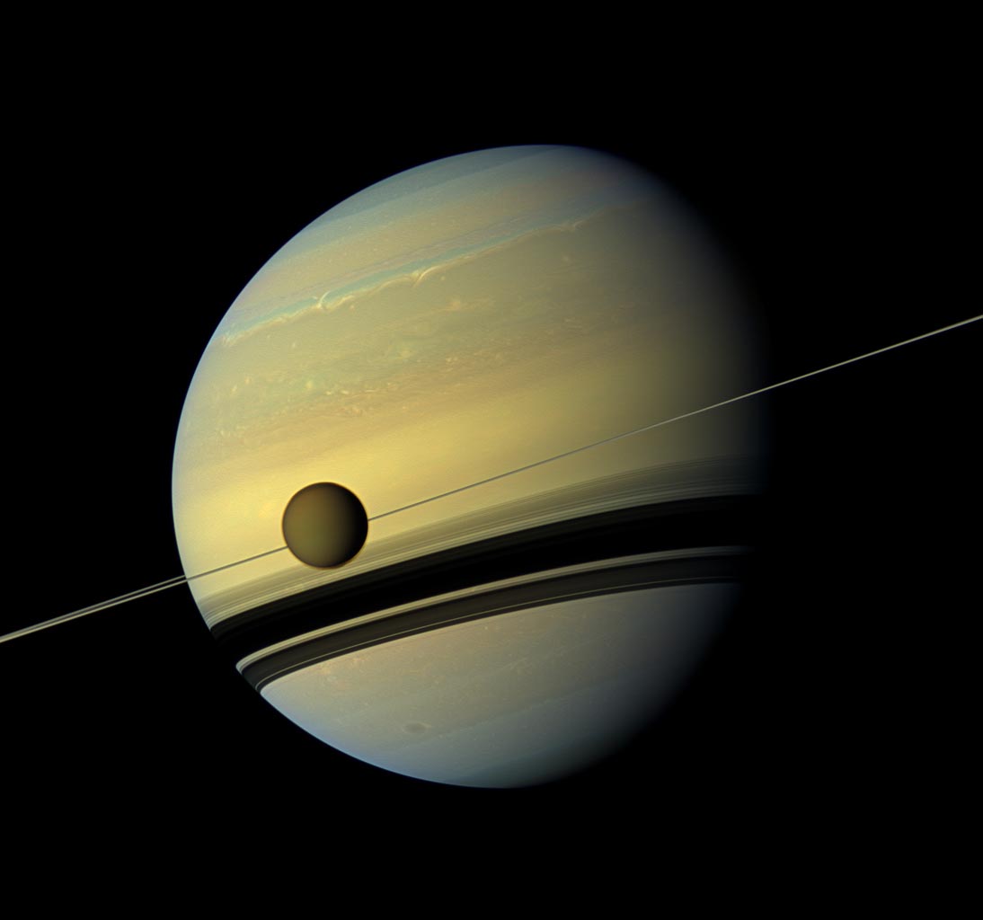 Titan-Moon-Orbits-Saturn.jpg