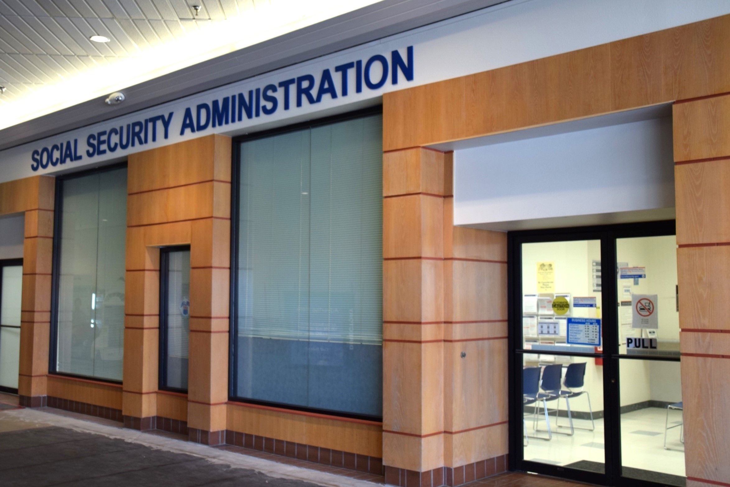Social_Security_Administration,_Hilo,_Hawaii.jpg