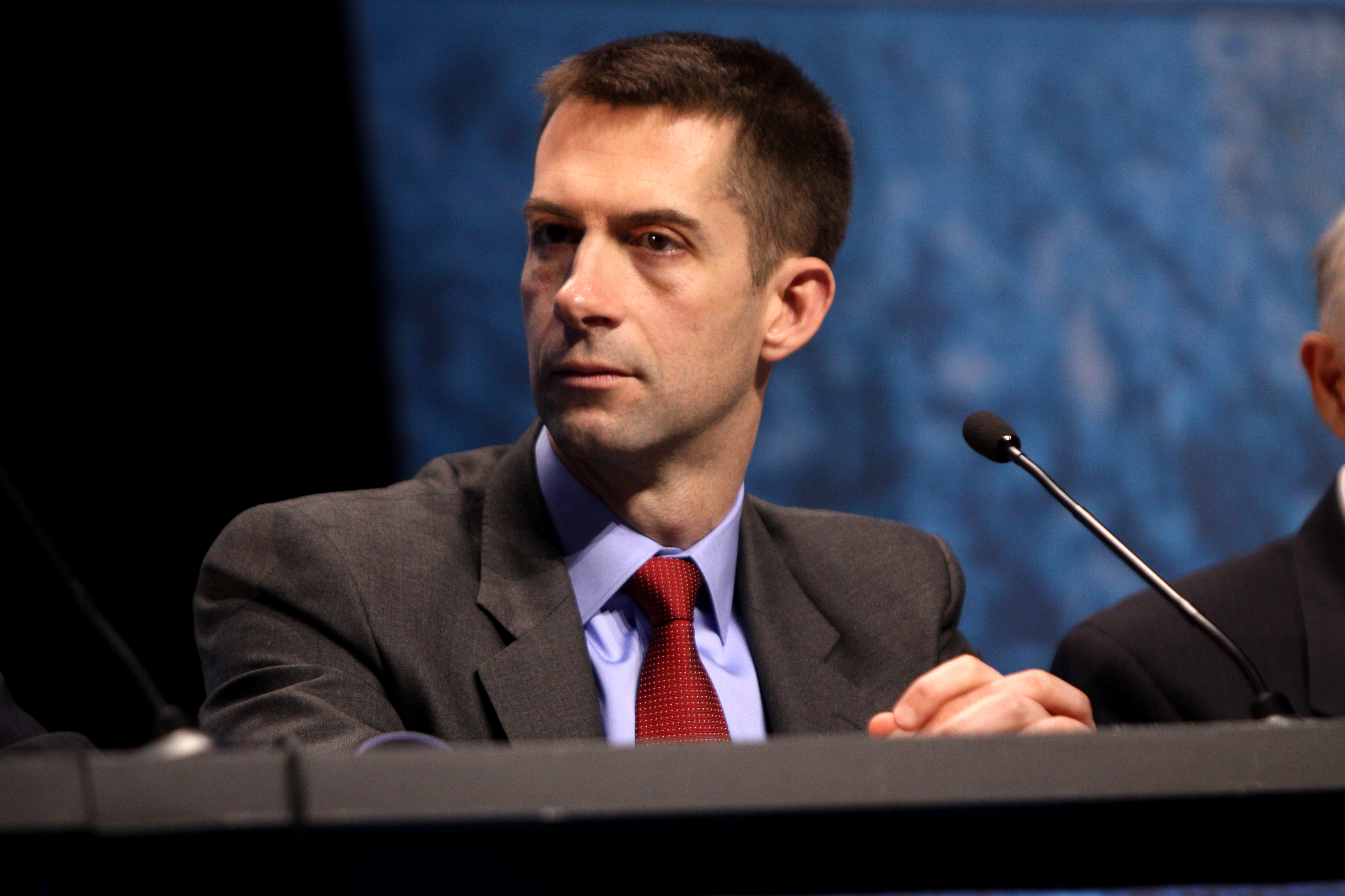 Tom_Cotton_(8565441685)-1.jpg