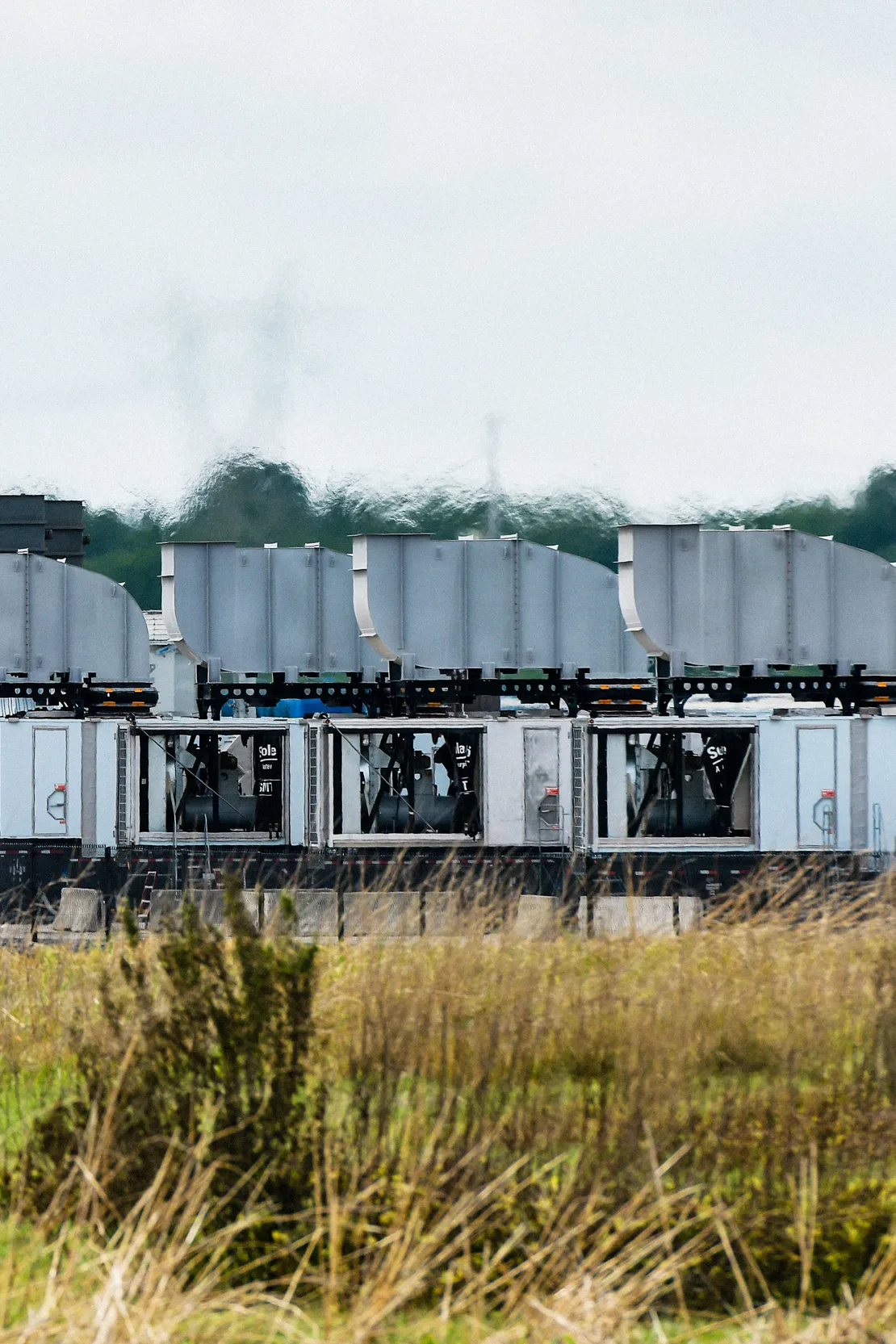 xAI-Adds-16-New-Gas-Turbines-Science-2217198328.webp