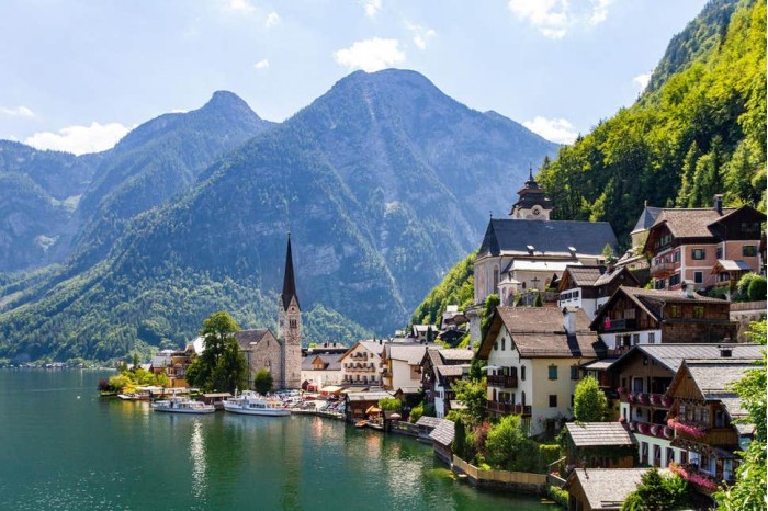 hallstatt-austria-unsplash.jpg