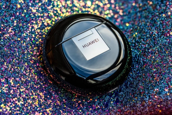 Screenshot_2020-02-27 FCC now collecting data on Huawei use in US networks.jpg