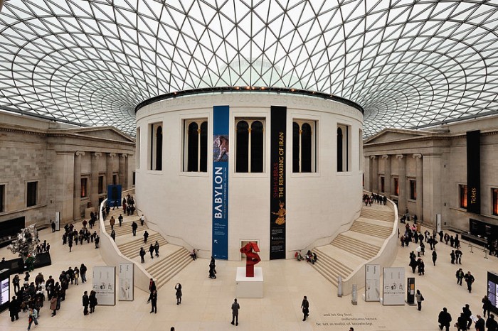 800px-British_Museum_Dome.jpg
