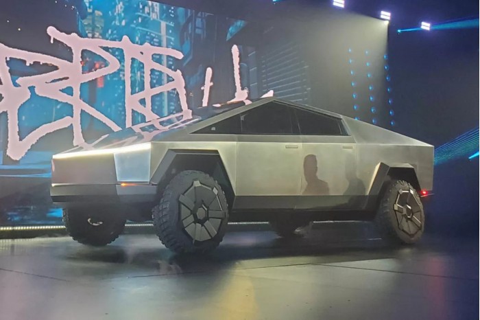 Screenshot_2020-04-21 cybertruck-prom jpg（WEBP 图像，1092x728 像素） - 缩放 (82%).jpg