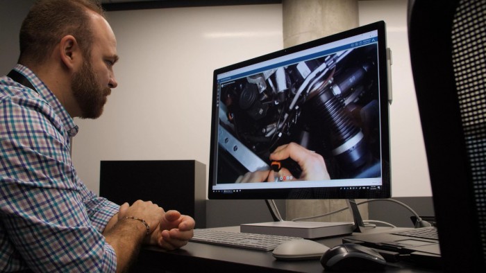 Screenshot_2020-04-29 rs-porschelivelook-015 jpg（WEBP 图像，3840x2160 像素） - 缩放 (29%).jpg