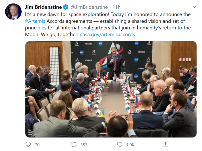 Screenshot_2020-05-16 Jim Bridenstine on Twitter It’s a new dawn for space exploration Today I’m honored to announce the #A[...].png