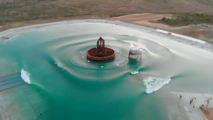 Screenshot_2020-05-30 This 360-degree artificial wave simulator could change surfing.png