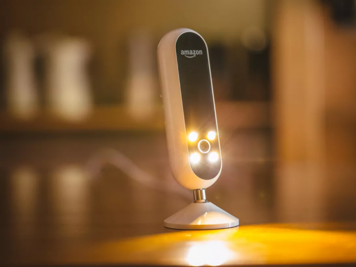 Screenshot_2020-05-30 Amazon will shut down fashion-focused Echo Look in July.png