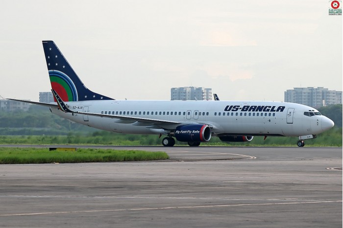 1280px-S2-AJA_US-Bangla_Airlines_Boeing_737-8Q8(WL)._(44880381352).jpg