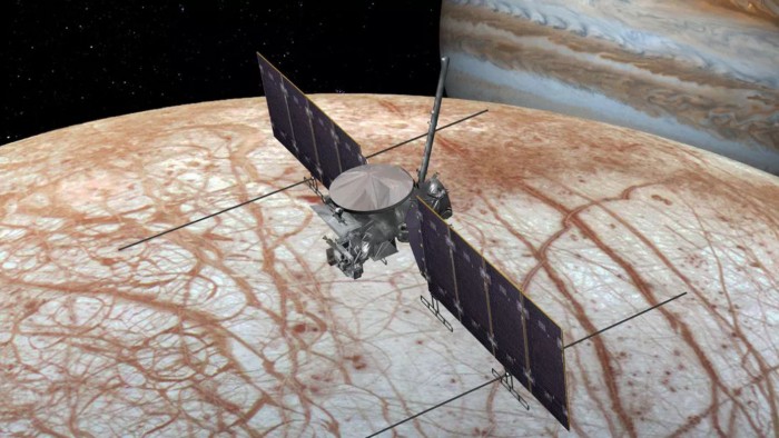 Screenshot_2020-07-08 SpaceX could send NASA to Jupiter's potentially habitable moon Europa this decade.jpg