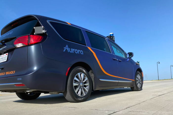 Screenshot_2020-07-21 Aurora will test its fleet of self-driving cars and semi trucks in Texas.png