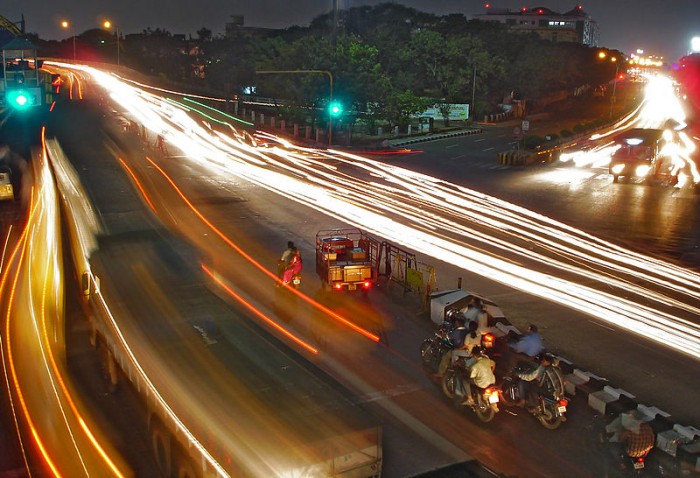 800px-Chennai_traffic_at_night.jpg