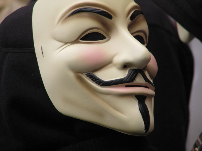 1600px-Guy_Fawkes_Mask.jpg
