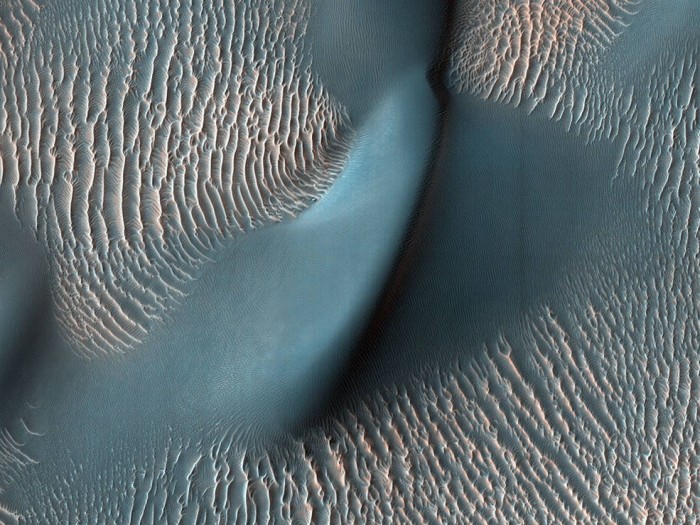 5_dunes-and-ripples_pia24036-1041.jpg