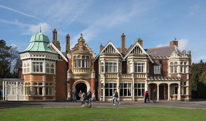 Bletchley_Park_Mansion.jpg