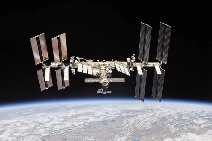 Screenshot_2020-10-30 Google marks International Space Station's 20th anniversary with AR walk-through.png