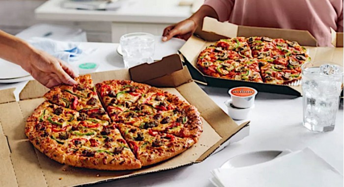 dominos-box.jpg