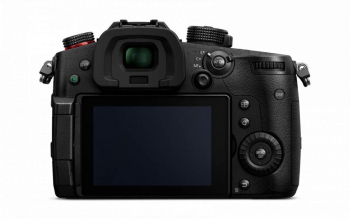panasonic-lumix-gh5ii-6.jpg