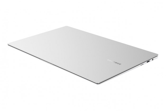 Galaxy-Book-Pro_15_WiFi_Silver_019_Dynamic7.jpg