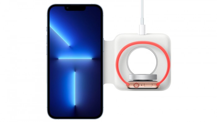 magsafe-duo-charger-iphone-13-pro.jpg