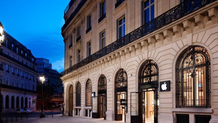 46877-91371-000-lead-Apple-Store-in-Paris-xl.jpg