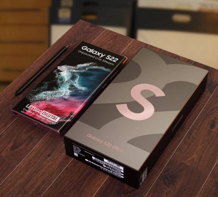 galaxy-s22-unboxing-video-770x695.jpg