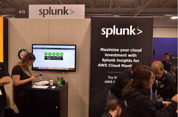 1024px-SplunkAWSTorontoSummit.jpg