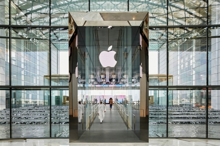 47141-91851-Apple-Al-Maryah-Island-preview-entrance-xl.jpg