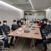 雷军晒高管合影 网友：戴护目镜防护到位 半天没认出来