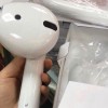 迪拜女子在亚马逊网购AirPods仿制品  收到的设备比她的脑袋还大