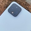 一些Pixel 4 XL用户报告说手机后部玻璃面板开始剥落