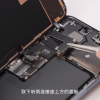 iPhone 13 Pro Max拆解 大量排线密集集中在小区域