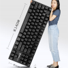 女生晒售价10万的超大号键盘 网友：这是给巨人用的吗？