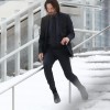 《疾速追杀4》新片场照 基努·里维斯雪中漫步